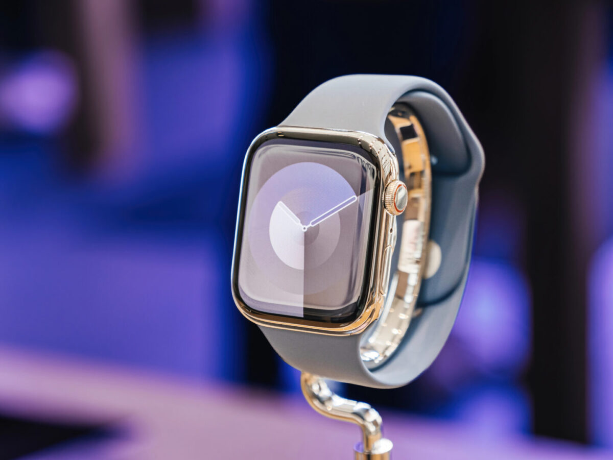 Дали новиот Apple Watch ќе биде направен од керамика?