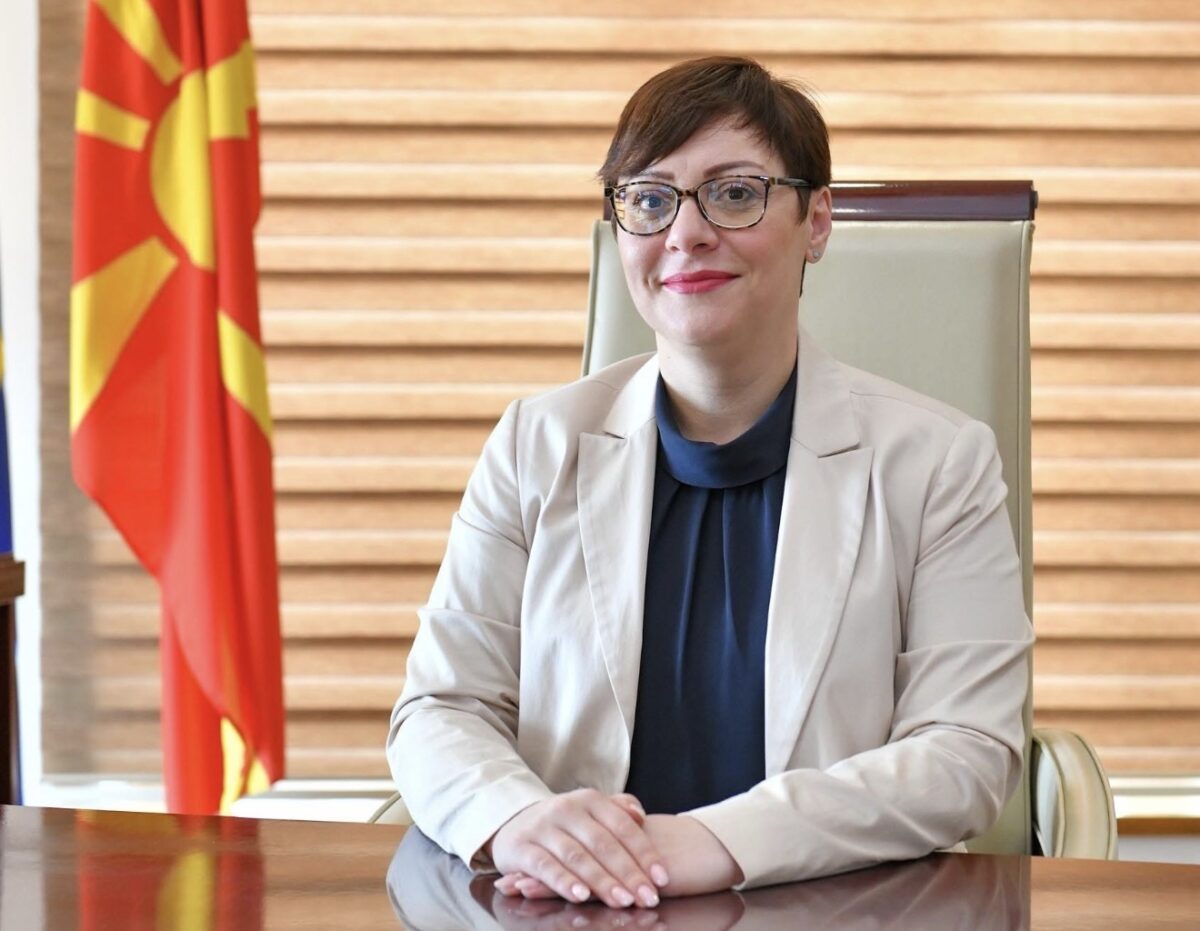 Димитриеска-Кочоска: ДДВ за дизелот се намалува од 18 на 10 отсто за заштита на животниот стандард на граѓаните