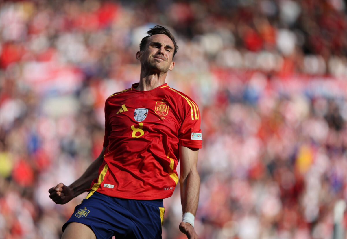 Доколку трофеите се фактор Руиз е еден од фаворитите за „Златната топка“
