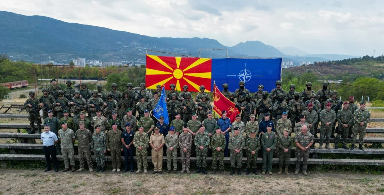 Ешалон на Сојузничките сили во Европа во посета на Армијата