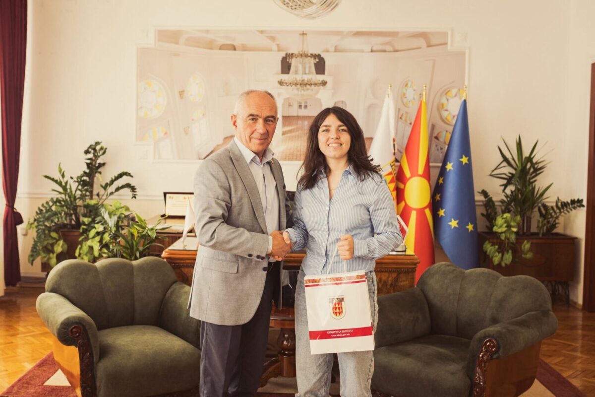 Коњановски: Стефанија освои два медали во Италија и донесе нова гордост за Битола