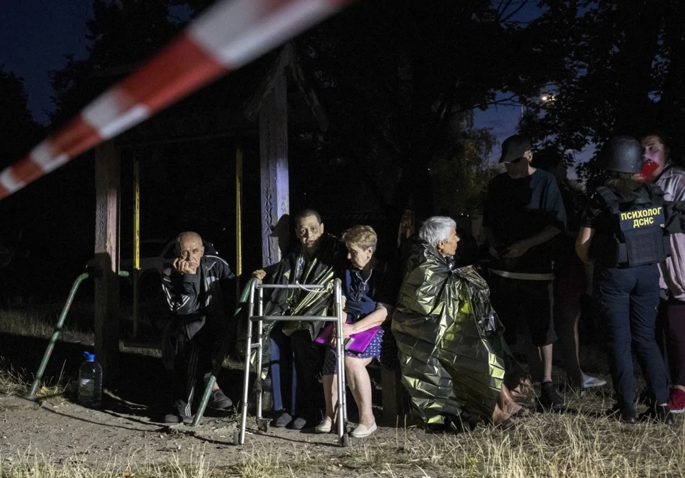 На украинските војници им е наредено да ги запрат борбите, Русија веднаш започна напад