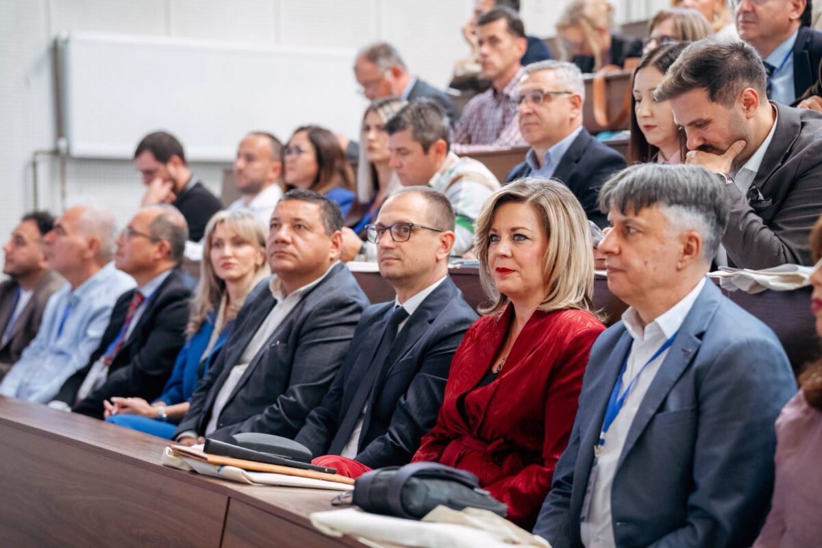 Проданоски: Знаењето мора да се преточи во развој на локалната економија и јавниот сектор