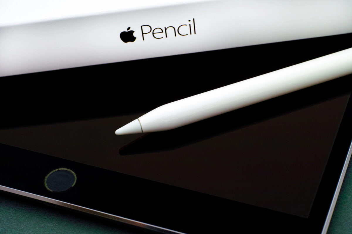 Стив Џобс би се превртел во гроб: Дали Apple подготвува нешто незамисливо?
