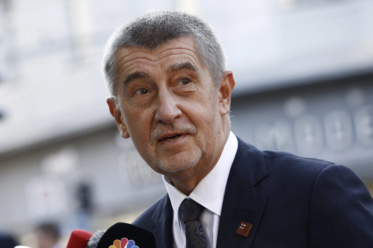Чешкиот премиер: Ќе ѝ помогнеме на Полска ако Русија ја нападне