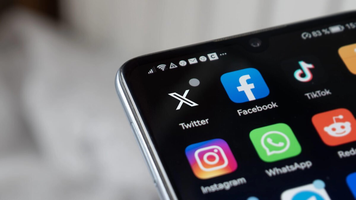 Шокантна судска одлука во Германија: Facebook и Instagram мора да платат за лажни реклами