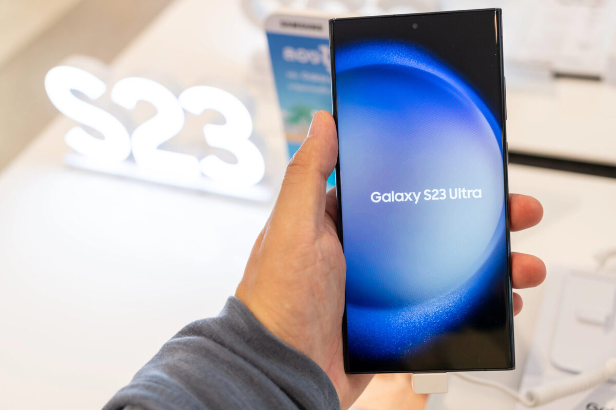 Samsung тужен поради патент: Се користи во Galaxy S23 и Watch Ultra