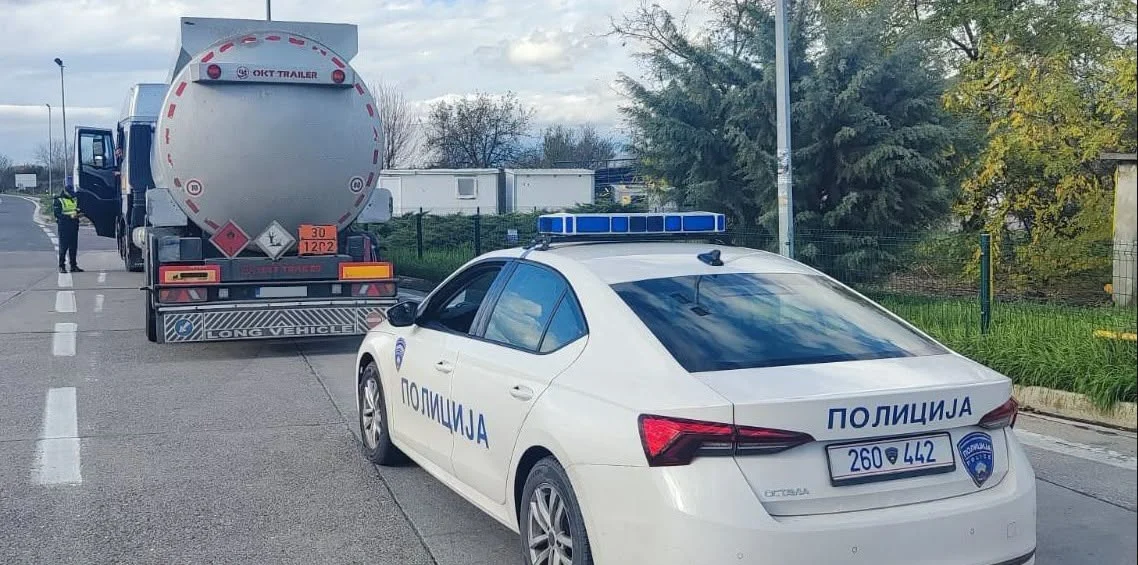Акциска контрола на товарни возила – за пет часа констатирана 101 неправилност, 25 возила исклучени од сообраќај