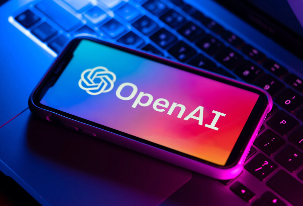 Америка во војна со OpenAI: Осум сојузни држави ги тужат творците на ChatGPT поради децата