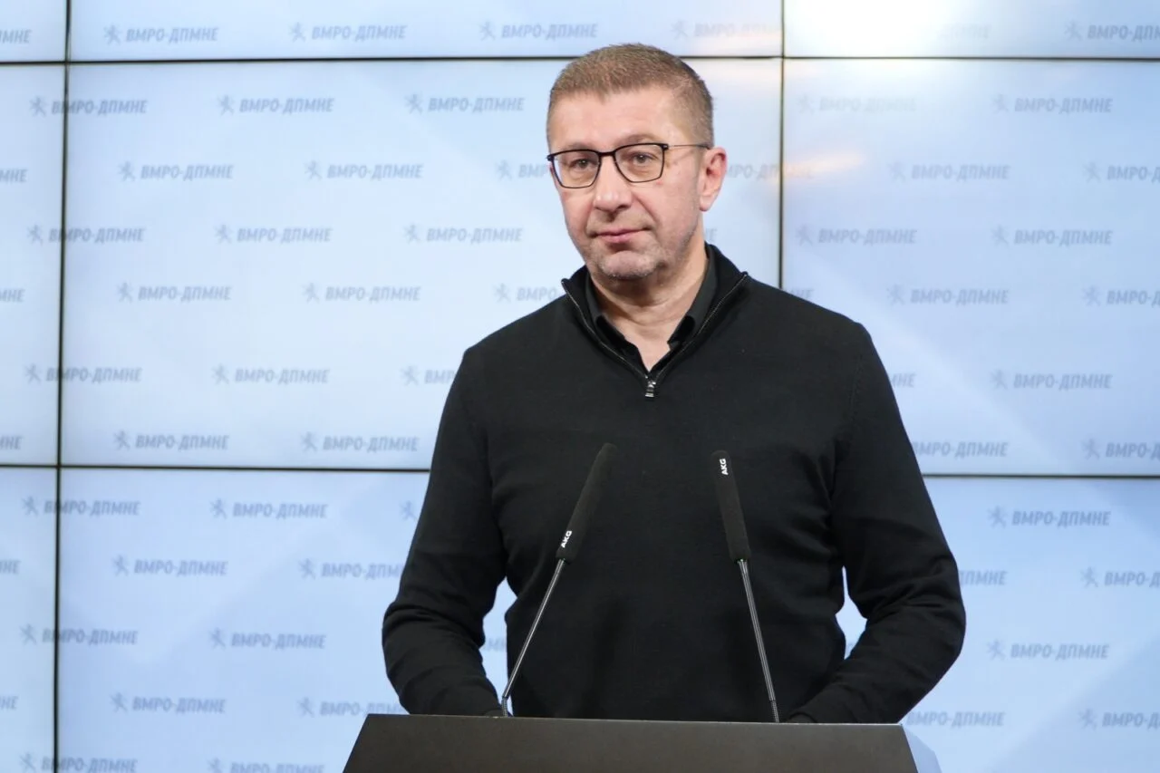 (Видео) Мицкоски прогласи убедлива победа во Брвеница: „Разликата е над 4 спрема 1, на први ноември одиме на вкупна победа“