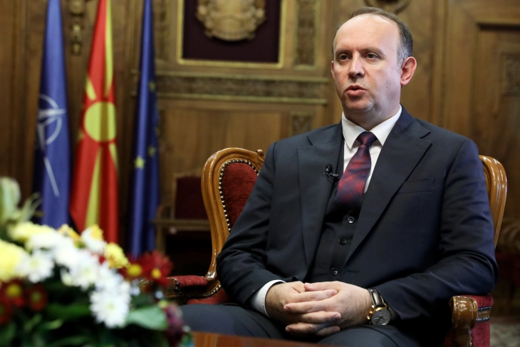 Гаши: Слободата и достоинството се вредности што постојано треба да ги негуваме и браниме