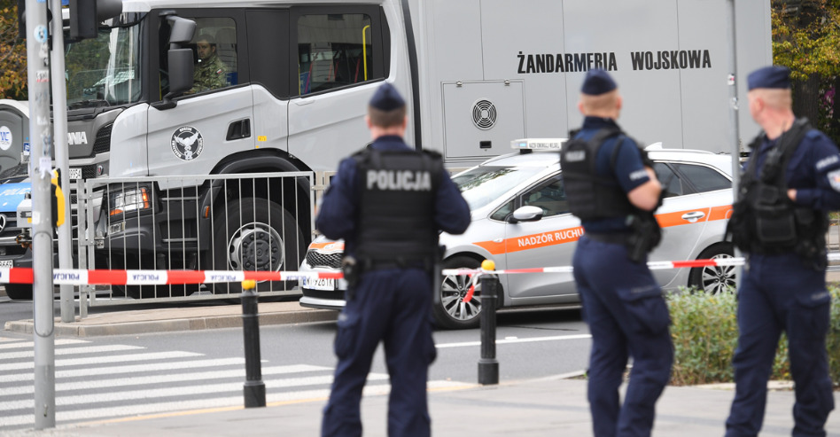 Двајца полски амбасадори поднесоа оставки поради кризата во Уставниот суд