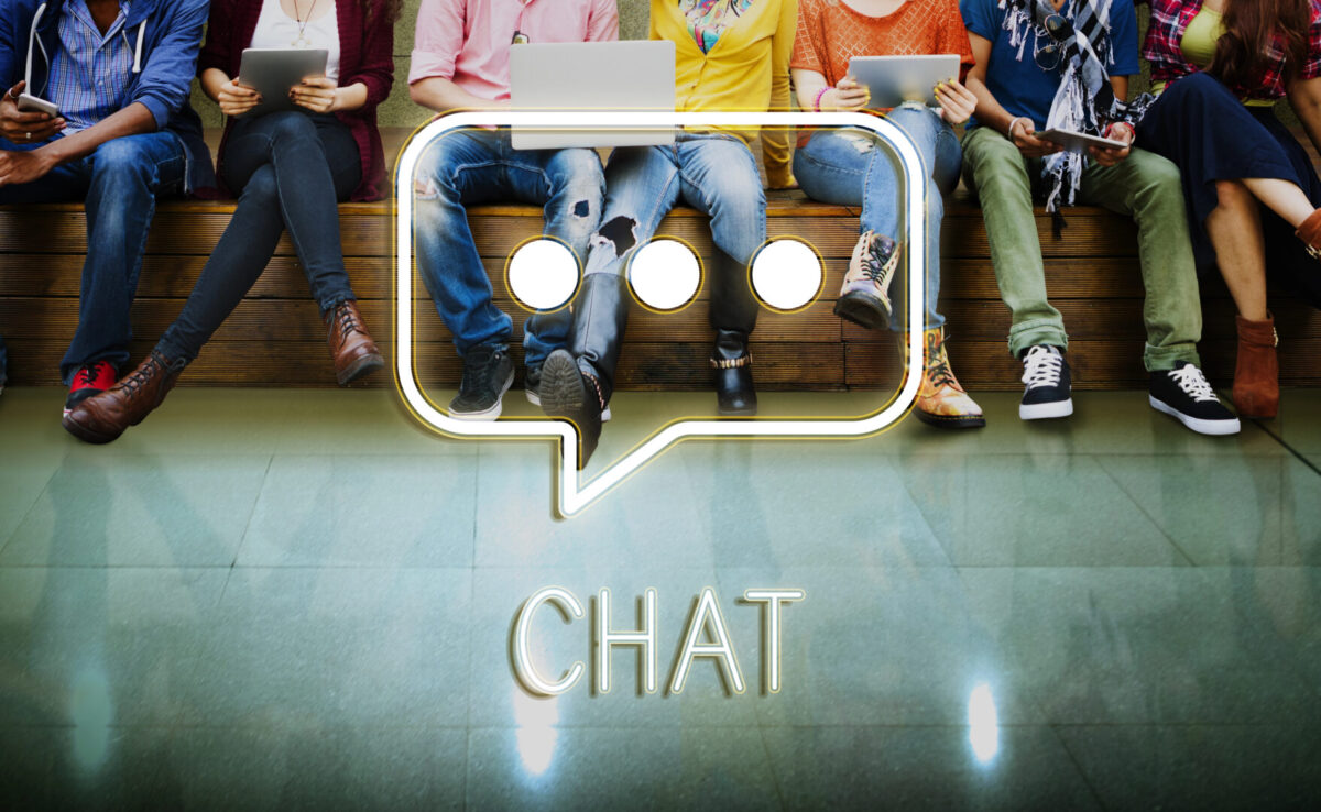 Извештај: ChatGPT за тинејџери претставува преголем ризик за децата