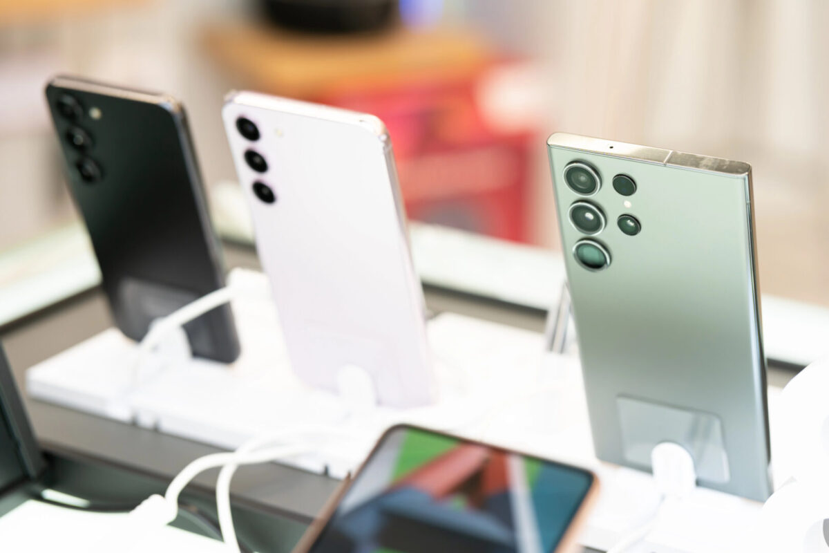Кои телефони на Samsung престануваат да добиваат големи ажурирања?