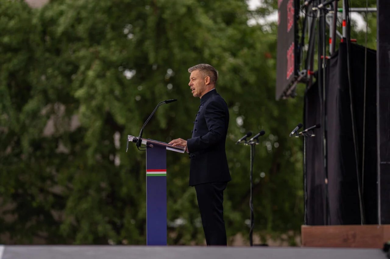 Маѓар: Симболично е што „Будимпешта Експрес“ стигна до Белград политички, а не на шини