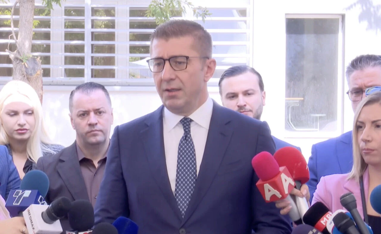 Мицкоски: Капиталните проекти ќе го подобрат животот на скопјани