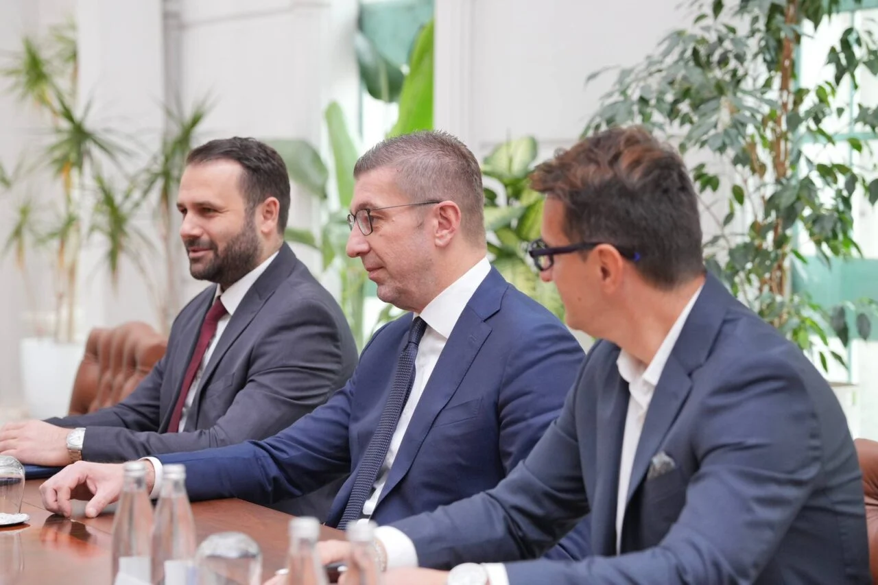 Мицкоски: Сакаме економија чиј раст ќе го чувствуваат граѓаните и инвестиции што создаваат добро платени работни места