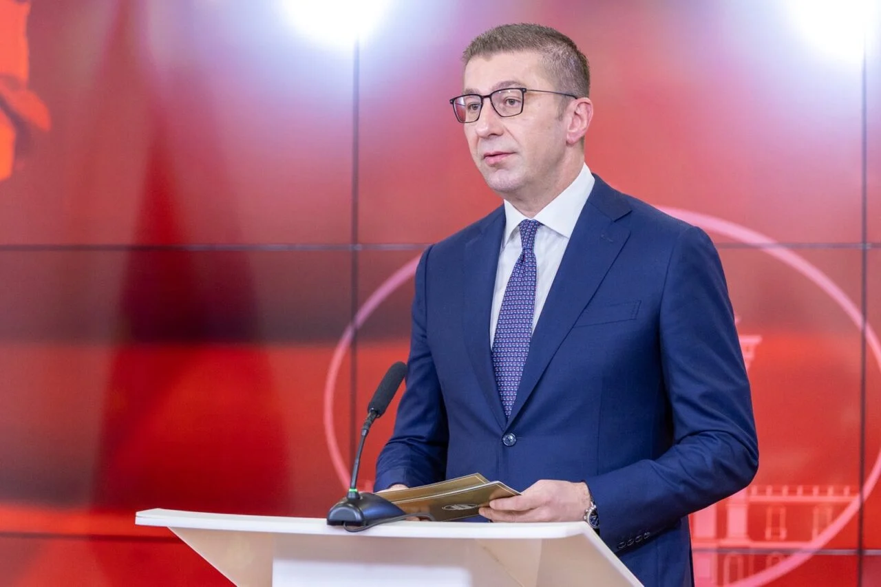 Мицкоски: Се градат два гасоводни интерконектори со што драматично ќе се зголеми гео-стратешкото значење на Македонија