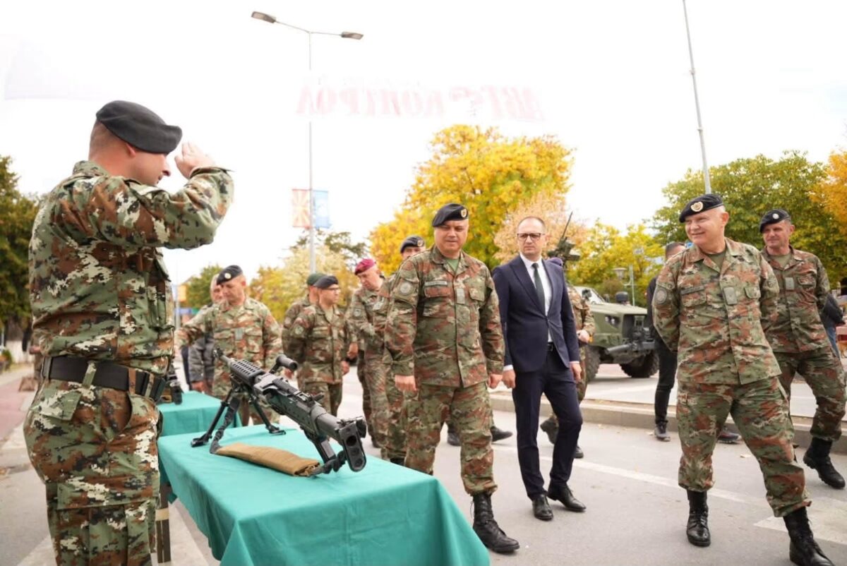 Проданоски: Прилеп го чува херојското минато, Армијата е столб на нашата безбедност