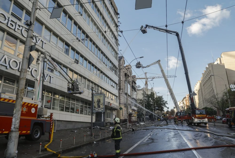 Рубио до Москва: Вие нема да одлучувате дали амбасадата на САД ќе остане во Киев