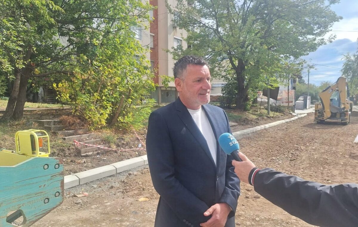Тоневски: Во тек е реконструкција на дел од „Никола Карев“ во Пробиштип, асфалтирањето се очекува следната недела