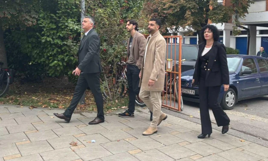 (Фото+видео) Во Србија почнаа изборите, студентската листа очекува рекордна излезност: „Време е за нова власт“